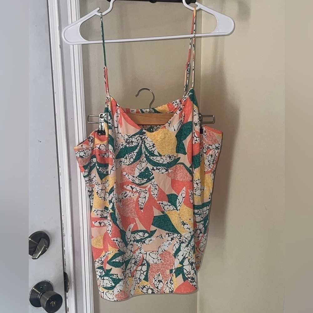 Nine West Speghetti Strap Tank